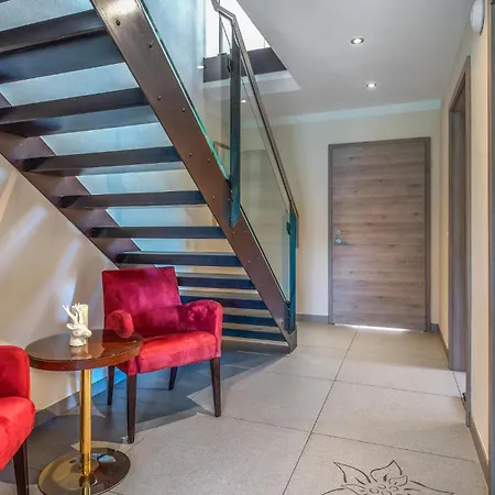 Σπίτι διακοπών Stunning In With Sauna *